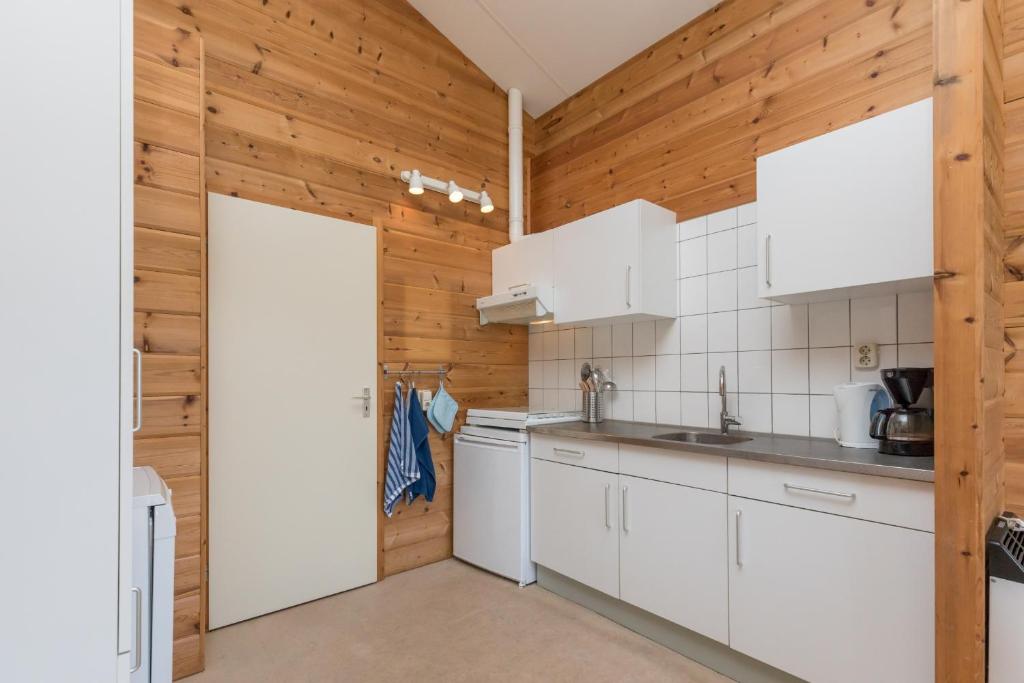 Beach Rentals - Beachpark Renesse room 5